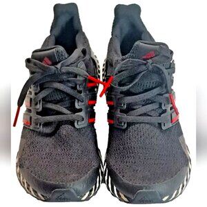 Adidas UltraBoost DNA size men's 6.5 / women's 8